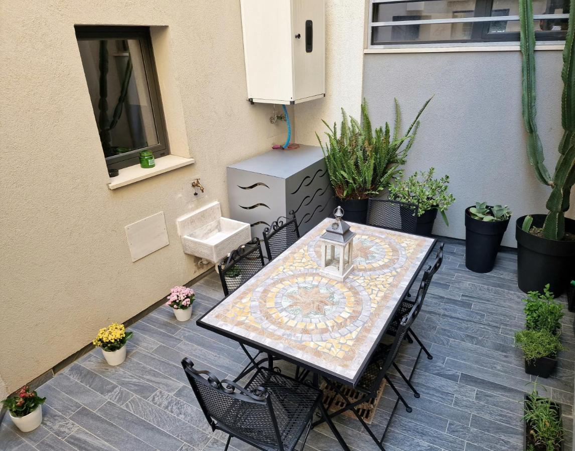 Appartement The White Domus à Taormine Extérieur photo
